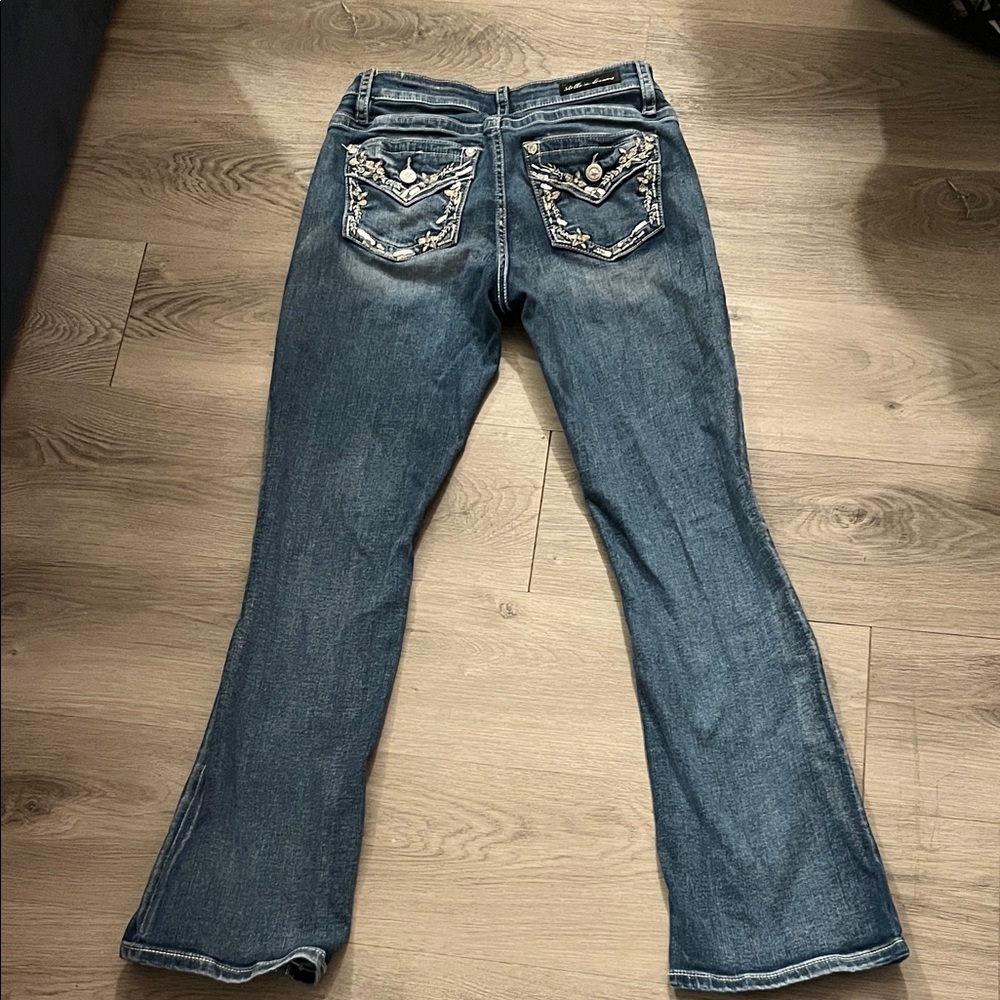 Women's Blue Jeans with Embroidered Pockets